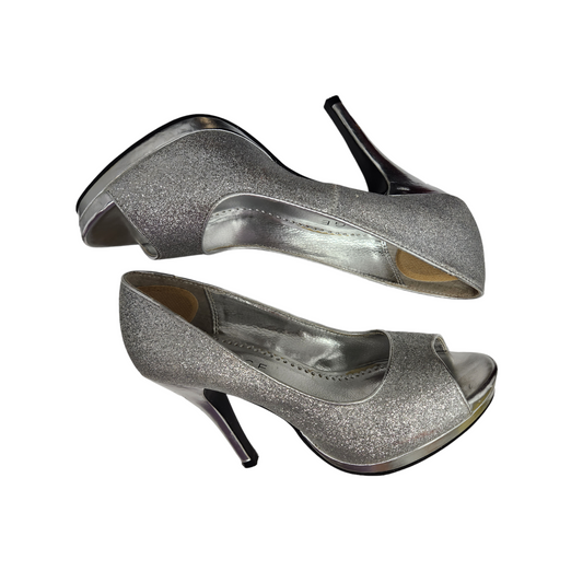 Rampage Gracee Silver Sparkly High Heels (Size 6.5M)