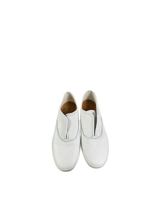 Frye Mindy White Slip On Leather Shoes. Size 11 M