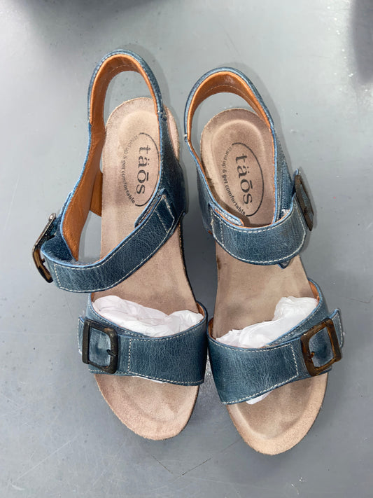 Taos Blue Buckle Up Wedge Sandals (Size 6-6.5)
