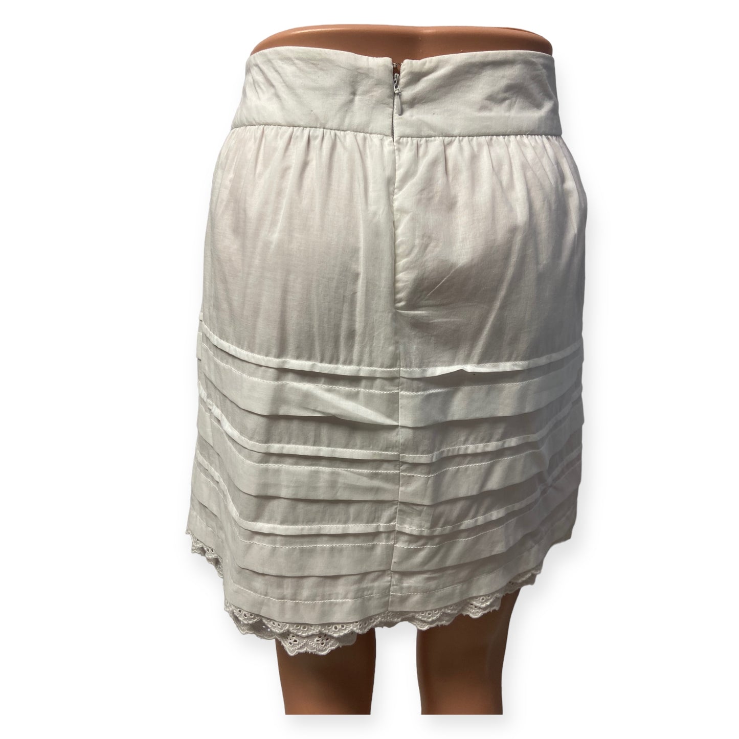 NWT Nue Options White Skirt (size 2P)