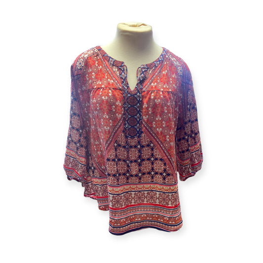 Fig and Flower Patterned Top (Size XL)
