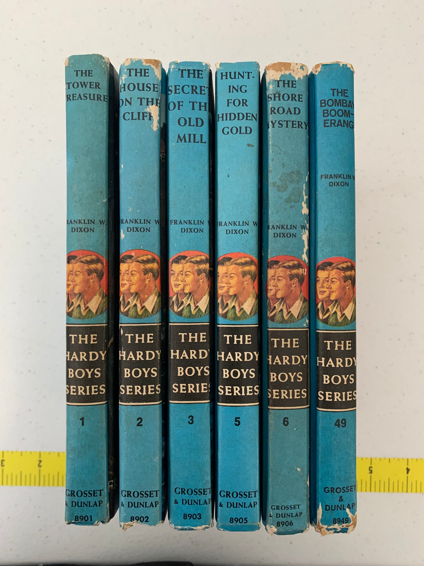 The Hardy Boys Books 1959-1970. Franklin W. Dixon